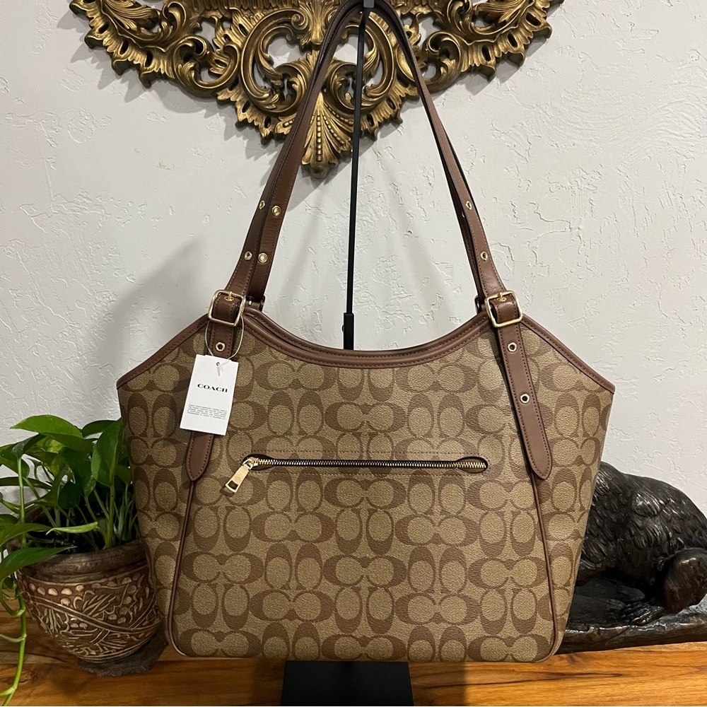 COACH MEADOW SHOULDER BAG — NWT KHAKI SIGNATURE COATED CANVAS